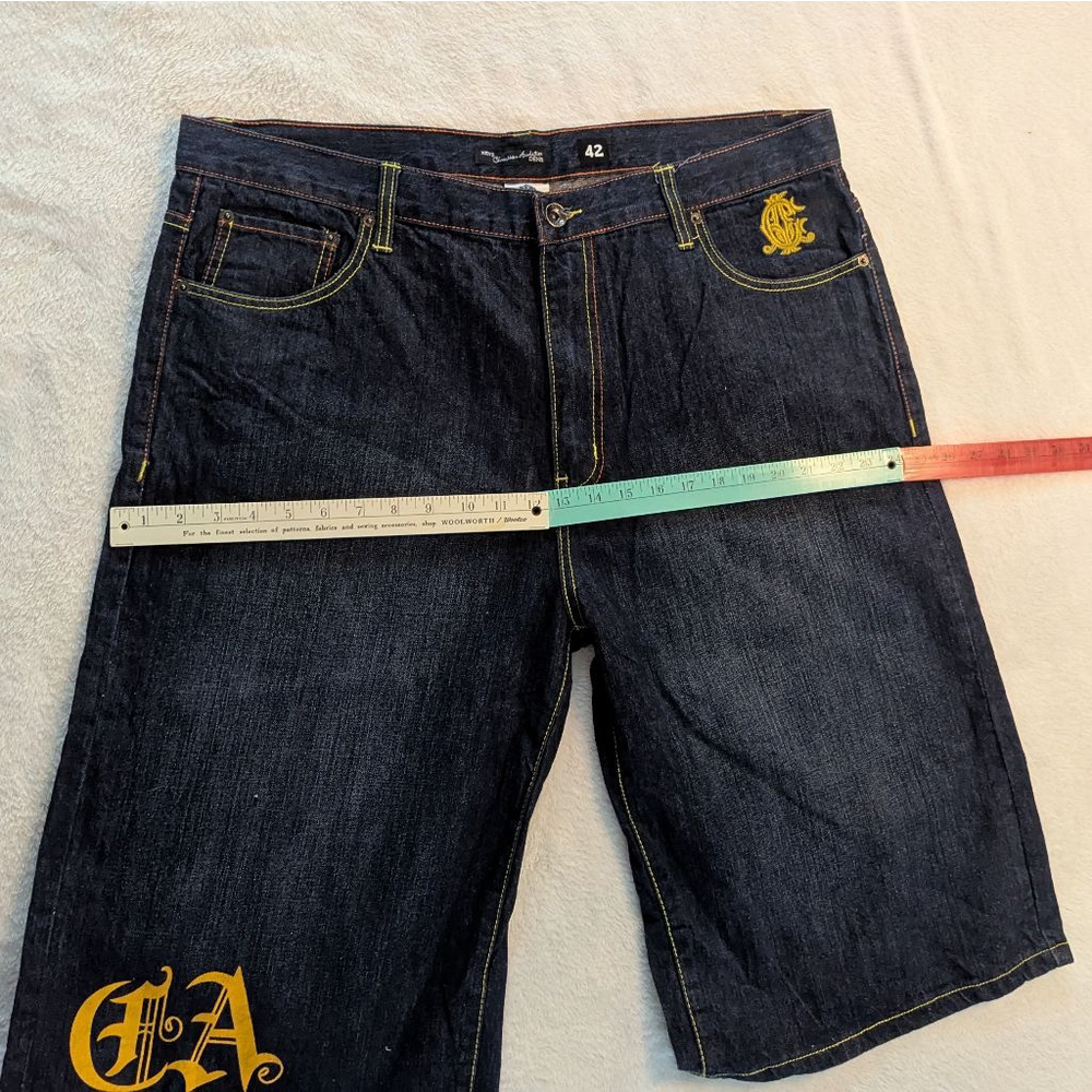 Christian Audigier Ed Hardy Vintage Embroidered Flame Skull Denim Shorts - 42×15 - Picture 9 of 15